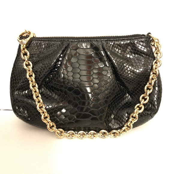 henri bendel Handbags - Henri Bendel black lizard leather bag wristlet